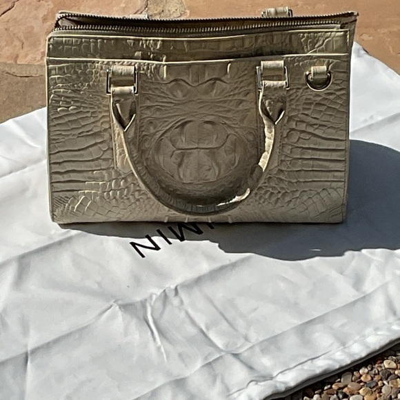 Brahmin Cream Satchel with Woven Leather Design - Picture 5 of 11